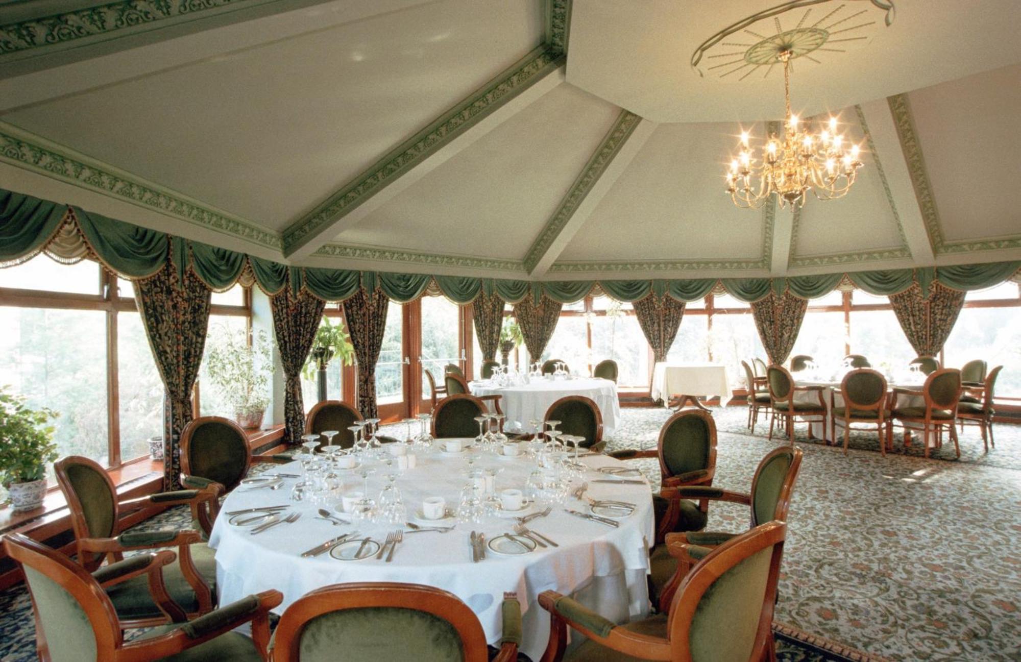 Tre-Ysgawen Hall & Spa 兰盖夫尼 外观 照片