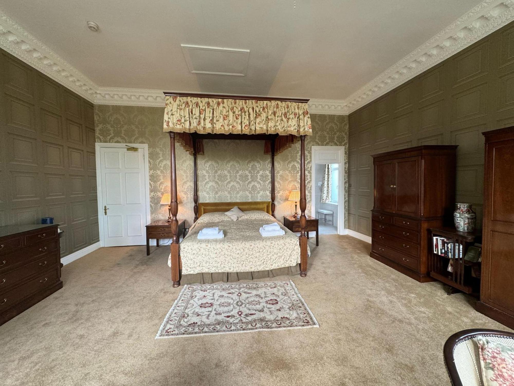 Tre-Ysgawen Hall & Spa 兰盖夫尼 外观 照片