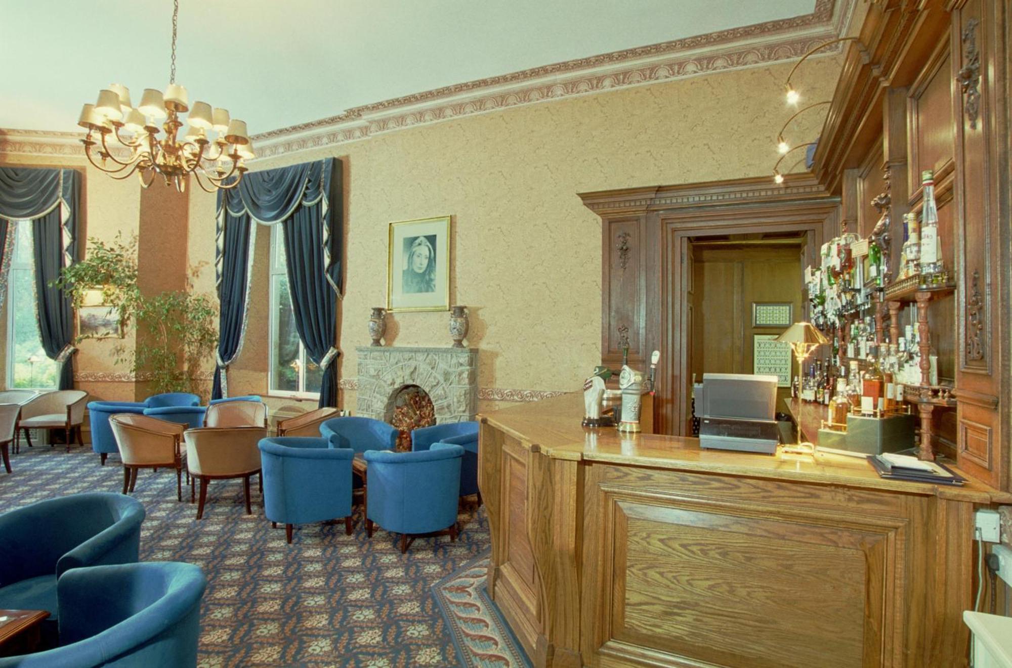 Tre-Ysgawen Hall & Spa 兰盖夫尼 外观 照片